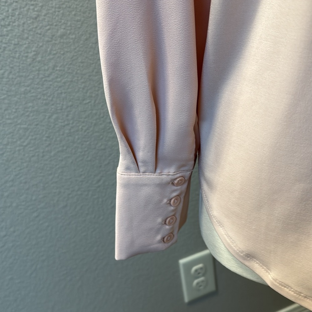 Ann Taylor blush pink blouse small NWT long sleeve v neck - Picture 4 of 5